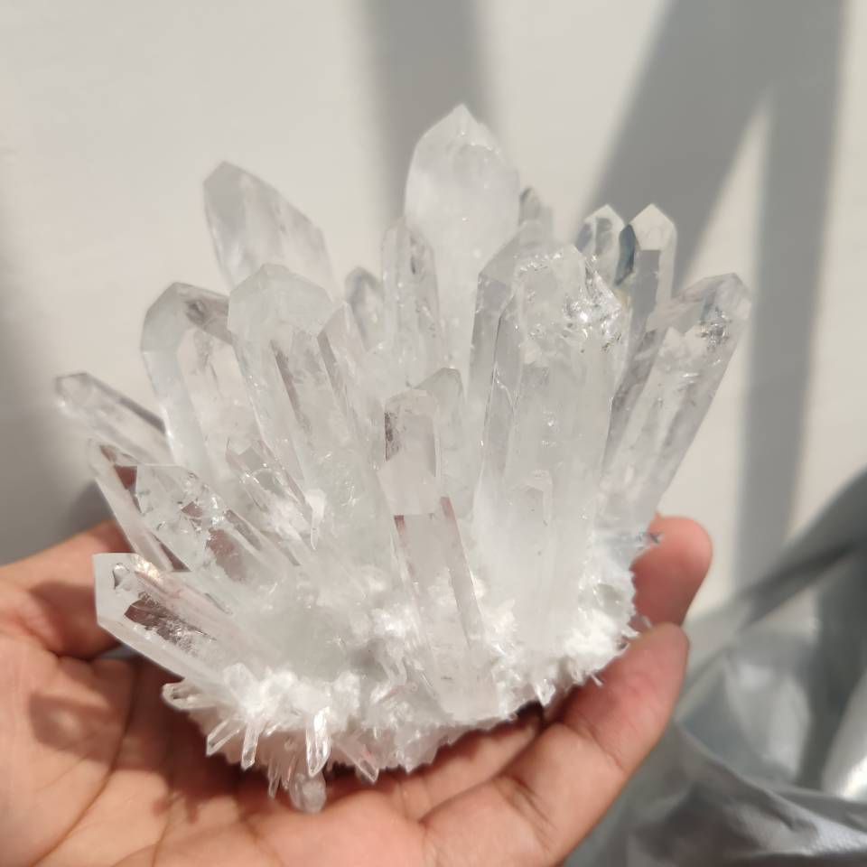 700-800g Quartz Crystal Clear Quartz Cluster Brazil Natural Quartz